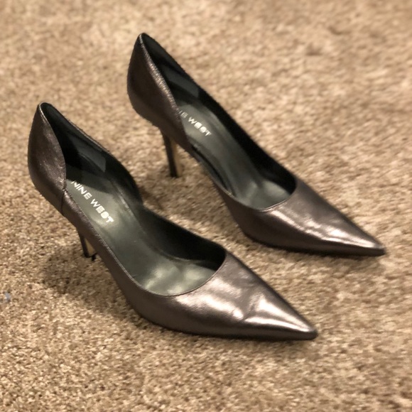 Nine West heels, silver - Picture 1 of 3